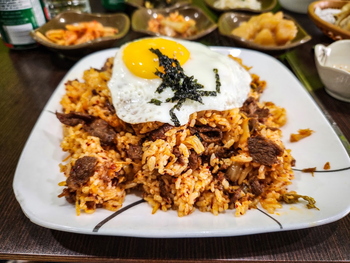 Meat and Seafood Dishes Served with Steamed Rice
